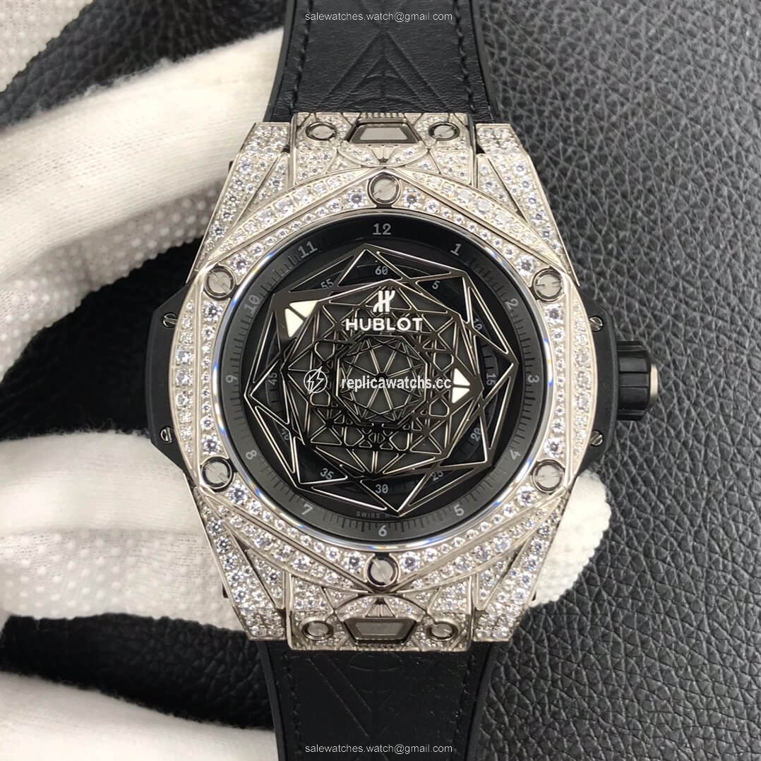 Replica Hublot Big Bang 415.NX.1112.VR.1704.MXM17 WWF Factory Black Dial Replica Hublot Big Bang 415.NX.1112.VR.1704.MXM17 WWF Factory Black Dial