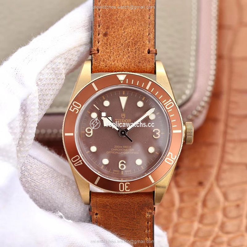Replica Tudor Heritage Black Bay Bronze 79250B XF Factory Brown Dial Replica Tudor Heritage Black Bay Bronze 79250B XF Factory Brown Dial