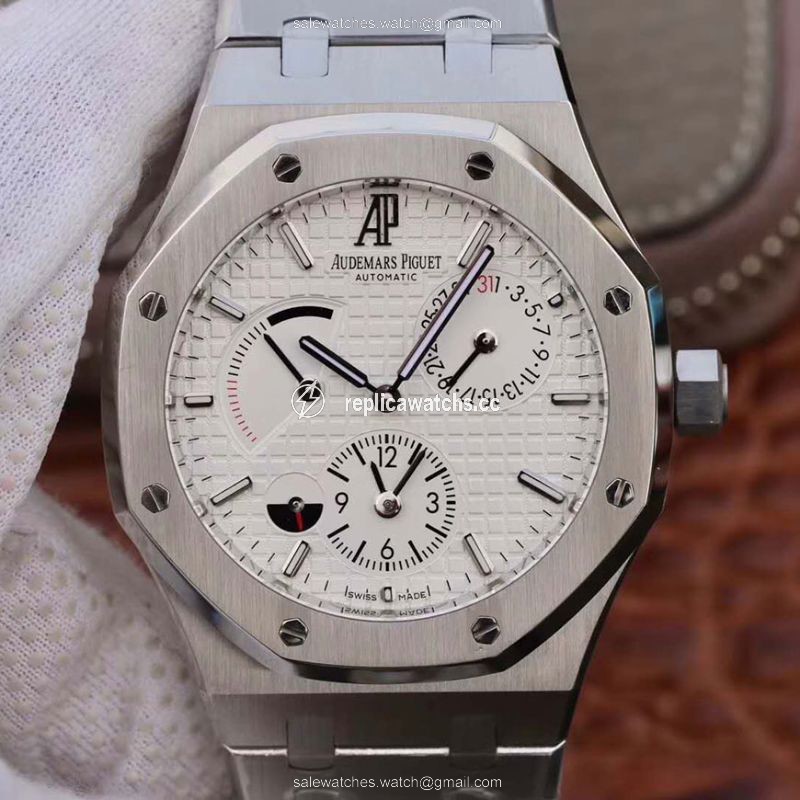 Replica Audemars Piguet Royal Oak GMT 41MM 26120 White Dial TWA Factory Replica Audemars Piguet Royal Oak GMT 41MM 26120 White Dial TWA Factory