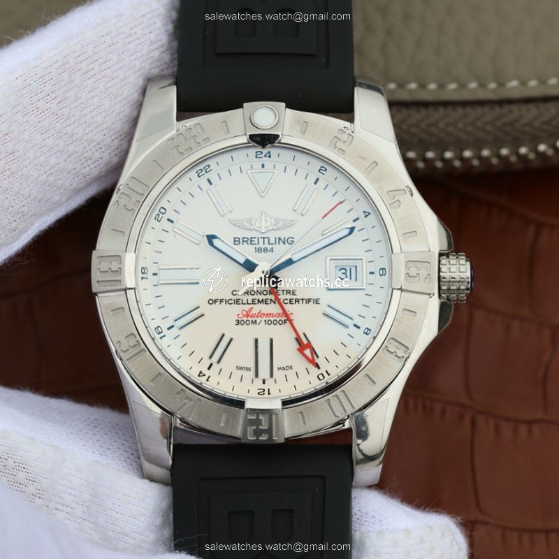 Replica Breitling Avenger II GMT A3239011/G778/153S GF Factory White Dial Replica Breitling Avenger II GMT A3239011/G778/153S GF Factory White Dial