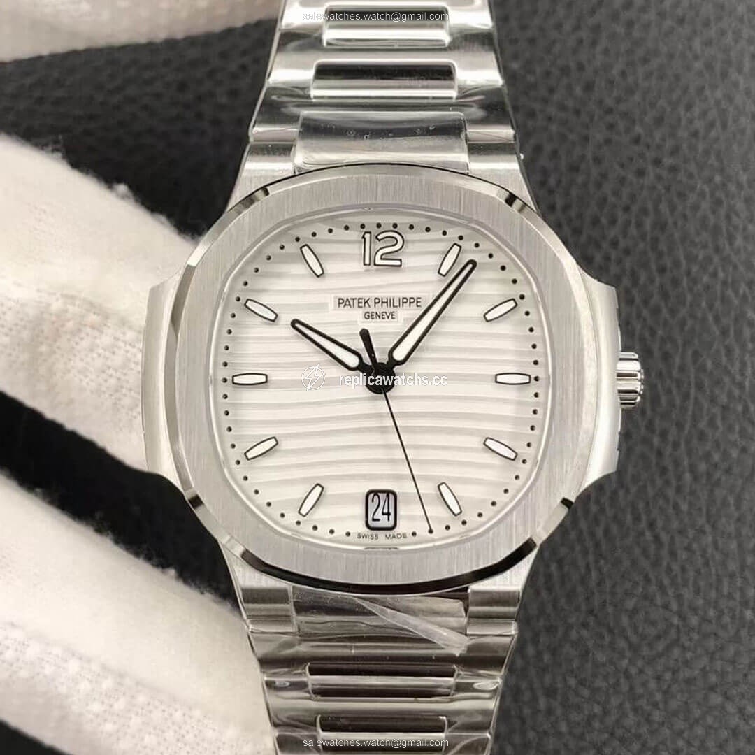 Replica Patek Philippe Nautilus Ladies 7118/1A-010 3K Factory Silver Dial Replica Patek Philippe Nautilus Ladies 7118/1A-010 3K Factory Silver Dial