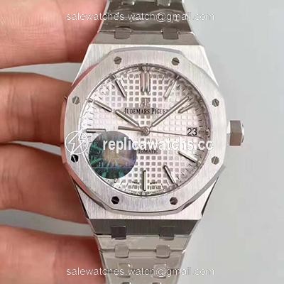 Replica Audemars Piguet Royal Oak 15400 Silver Dial JF Factory V5 Replica Audemars Piguet Royal Oak 15400 Silver Dial JF Factory V5