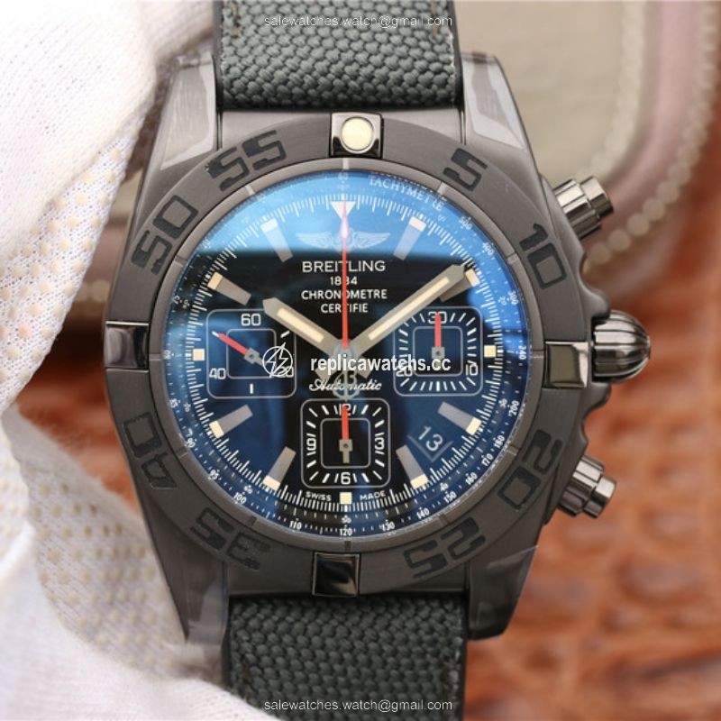 Replica Breitling Chronomat 44MM MB0111C3/BE35/153S.M GF Factory Black Dial Replica Breitling Chronomat 44MM MB0111C3/BE35/153S.M GF Factory Black Dial