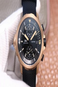 Replica IWC Aquatimer IW379503 Darwin Adventure Tour Special Edition V6 Factory Black Dial