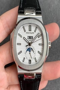Replica Patek Philippe Nautilus 5726/1A-010 GR Factory Black Leather Strap