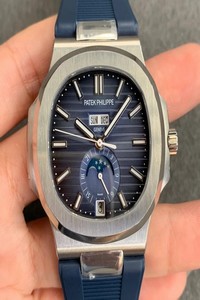Replica Patek Philippe Nautilus 5726 Moonphase GR Factory V2 Blue Dial
